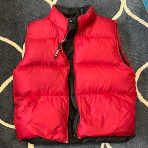 Reversible black and red l.l. bean puffer vest. Size XL